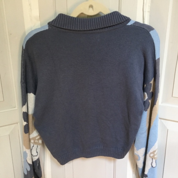 Hollister Blue and Tan Patterned Cardigan - Picture 14 of 15